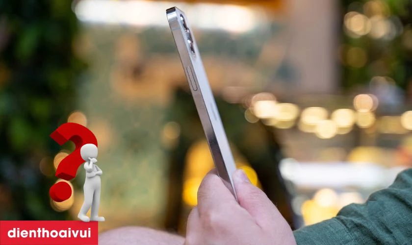 Có nên mua iPhone 12 Pro 128GB 2 SIM cũ xước cấn không?