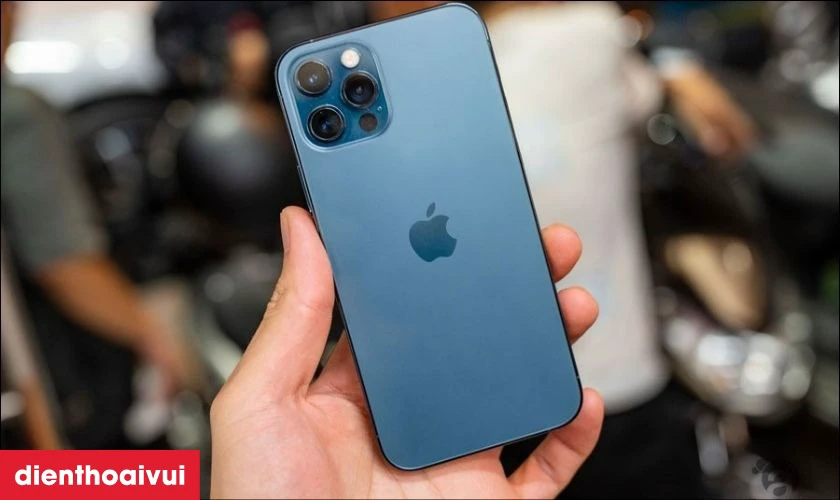 Ti&ecirc;u ch&iacute; cần quan t&acirc;m khi mua iPhone 12 Pro 128GB cũ đẹp