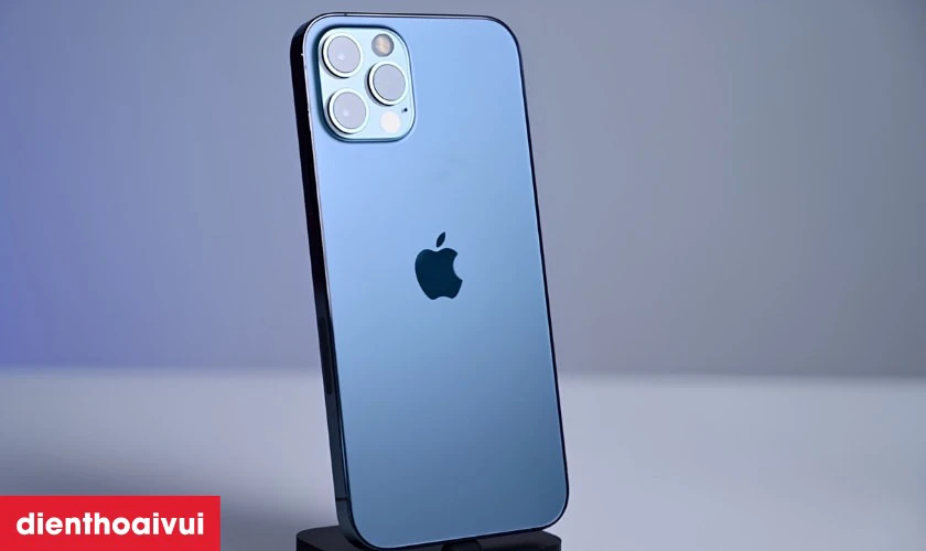 C&oacute; n&ecirc;n mua iPhone 12 Pro 256GB bảo h&agrave;nh đ&atilde; k&iacute;ch hoạt kh&ocirc;ng