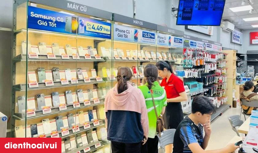 Vì sao nên mua iPhone 12 Pro Max 128GB đổi bảo hành tại Điện Thoại Vui?