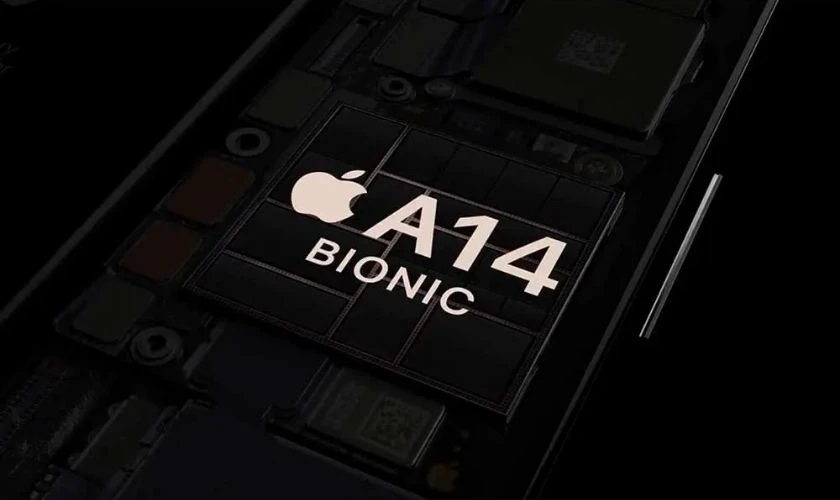 Về hiệu năng: iPhone 13 mạnh hơn nhờ chip A15 Bionic