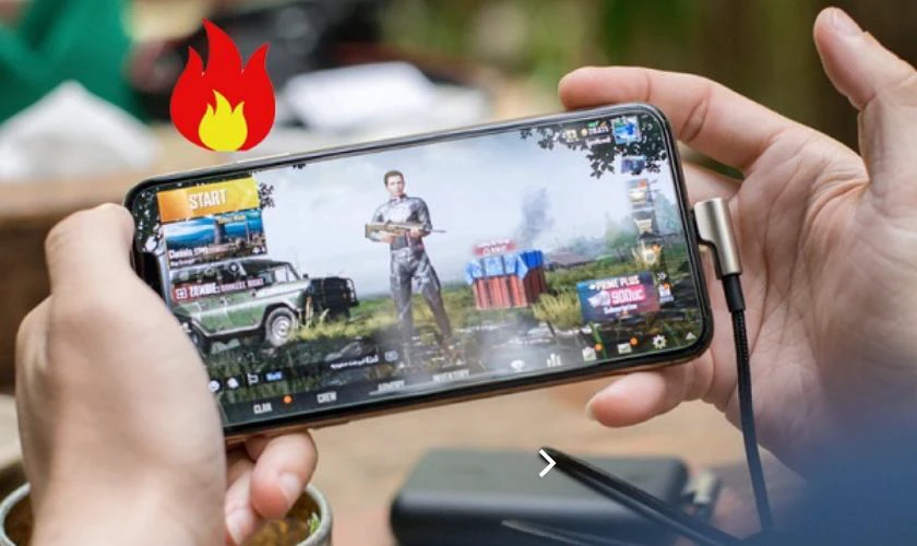 Tại sao iPhone 13 thường bị nóng máy