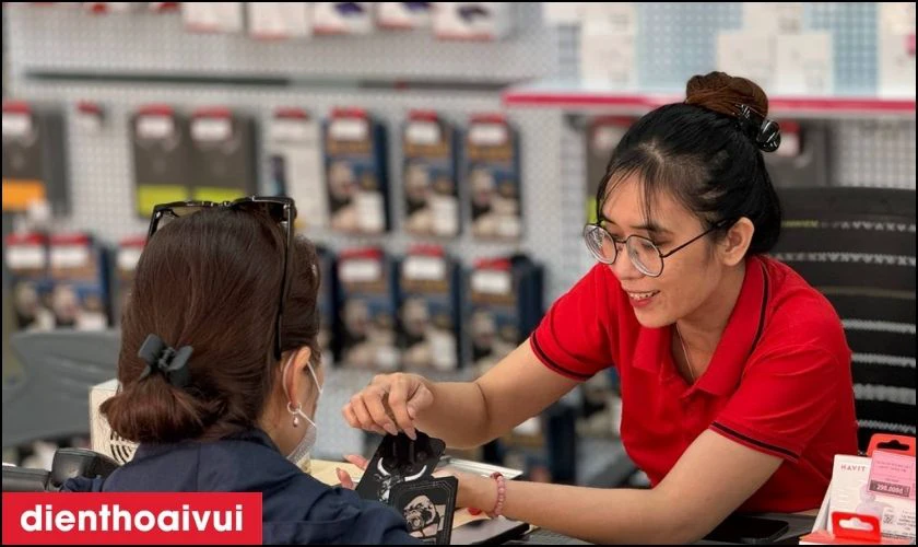 Lợi &iacute;ch khi bạn n&ecirc;n chọn mua iPhone 13 Mini 512GB cũ trầy xước tại Điện Thoại Vui