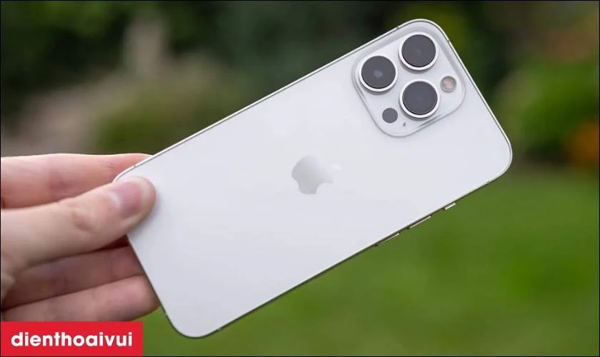 Điện thoại iPhone 13 Pro Max 1TB cũ trầy xước l&agrave; g&igrave;?