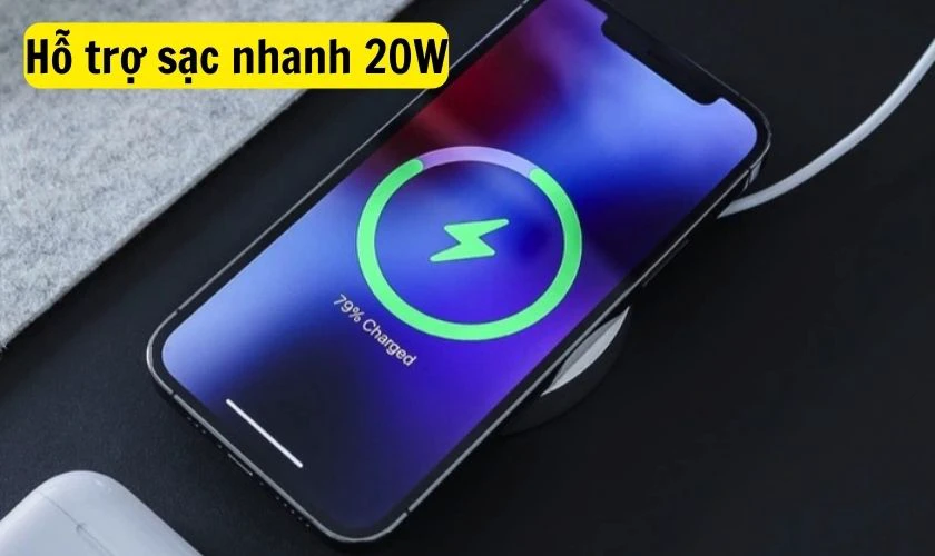 iPhone 13 Pro Max hỗ trợ sạc nhanh bao nhi&ecirc;u W?