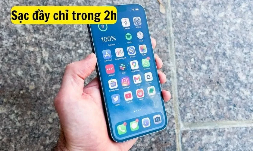 iPhone 13 Pro Max sạc bao l&acirc;u th&igrave; đầy?