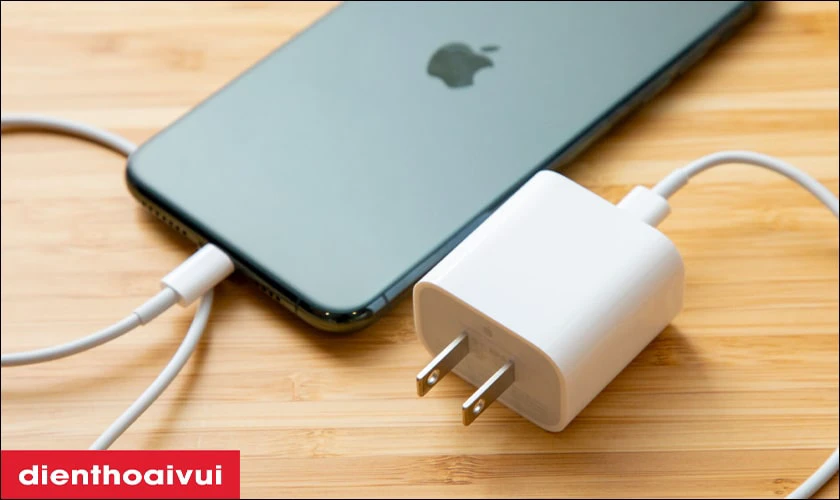 Thời lượng pin và sạc iPhone 13 nhiều cải tiến