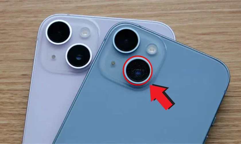 Ống k&iacute;nh bị bụi hoặc d&iacute;nh v&acirc;n tay