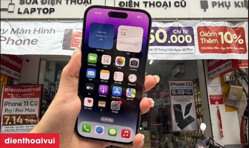 C&oacute; n&ecirc;n mua iPhone 14 Pro 128GB 2 SIM cũ trầy xước kh&ocirc;ng?