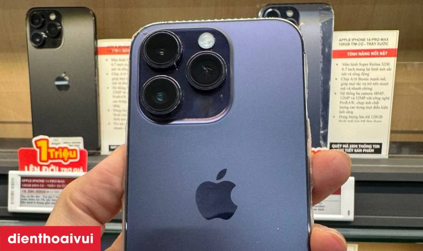 C&oacute; n&ecirc;n mua iPhone 14 Pro 128GB cũ xước cấn kh&ocirc;ng?