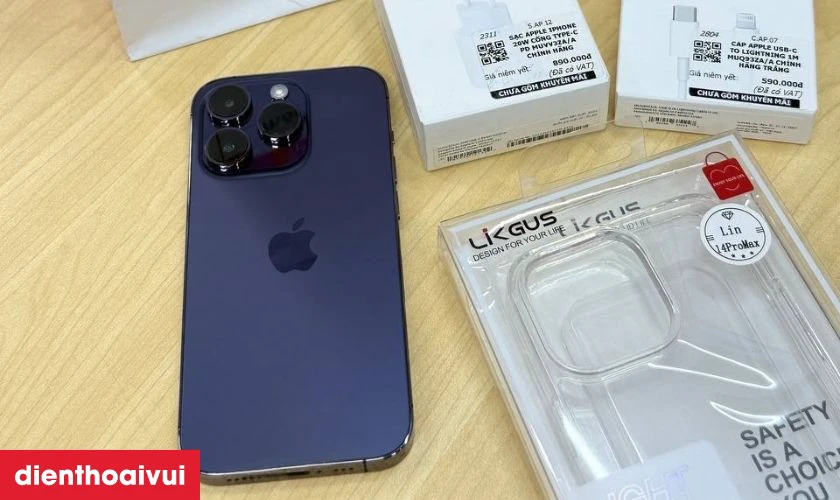 Có nên mua iPhone 14 Pro 128GB VN/A hàng trưng bày không?