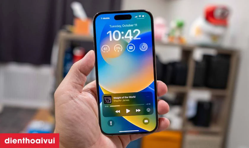 M&agrave;n h&igrave;nh Super Retina XDR OLED 120Hz
