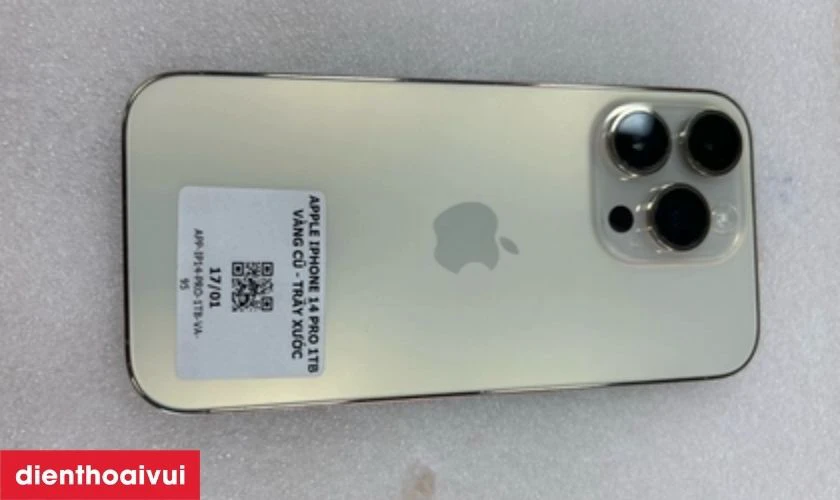 Có nên mua iPhone 14 Pro 1TB cũ trầy xước không?