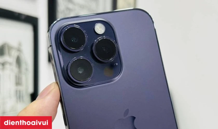 C&oacute; n&ecirc;n mua iPhone 14 Pro 512GB cũ trầy xước kh&ocirc;ng?