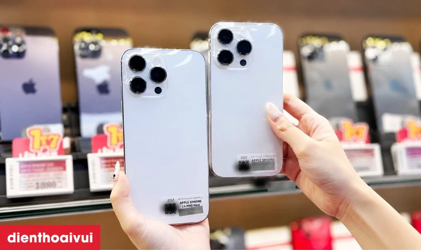 C&oacute; n&ecirc;n mua iPhone cũ xước cấn kh&ocirc;ng