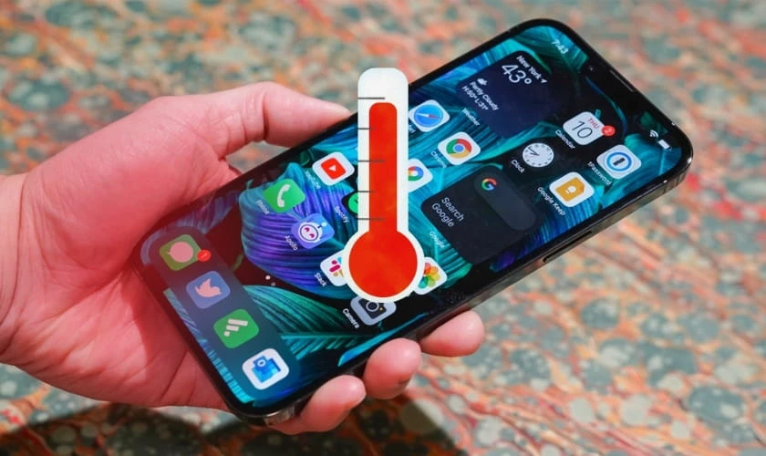 iPhone 14 Pro Max bị n&oacute;ng m&aacute;y c&oacute; nguy hiểm kh&ocirc;ng