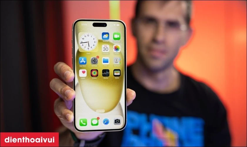 Tại sao lại n&ecirc;n lựa chọn mua iPhone 15 Plus 128GB?