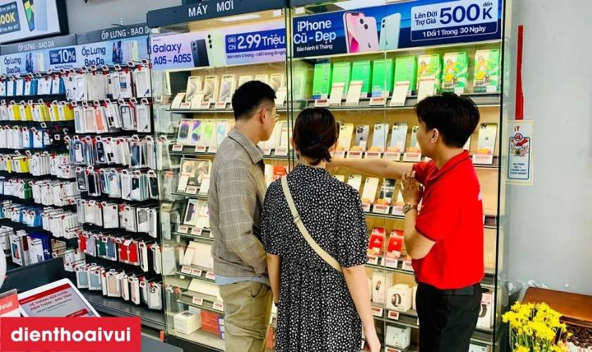 Quyền lợi khi mua iPhone 15 Pro 128GB 2 SIM cũ trầy xước tại Điện Thoại Vui