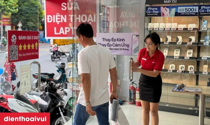 Vì sao nên chọn mua iPhone 15 Pro 256GB 2 SIM cũ tại Điện Thoại Vui?