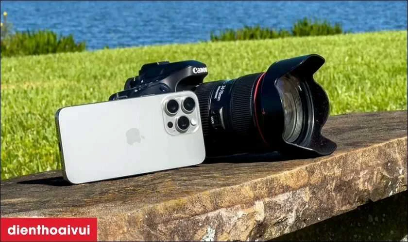 Hình ảnh chân thực với camera sắc nét