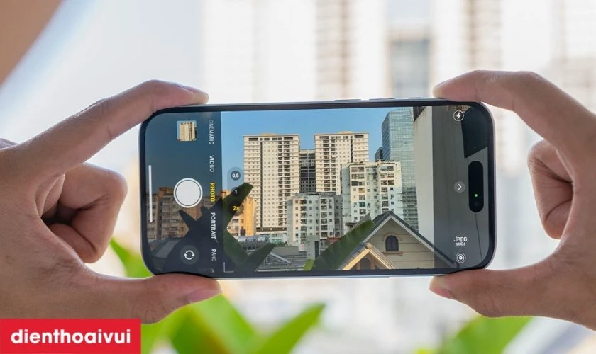 Camera 48MP chụp ảnh chuy&ecirc;n nghiệp