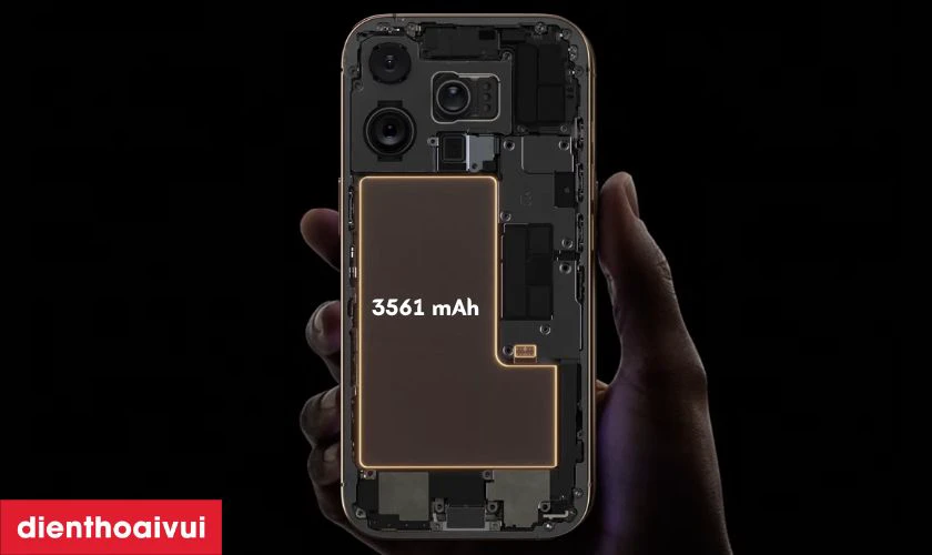 Dung lượng lưu trữ v&agrave; thời lượng pin ấn tượng