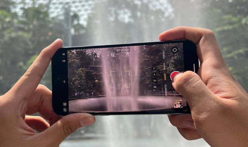iPhone 16 series hỗ trợ quay video 4K HDR với Dolby Vision