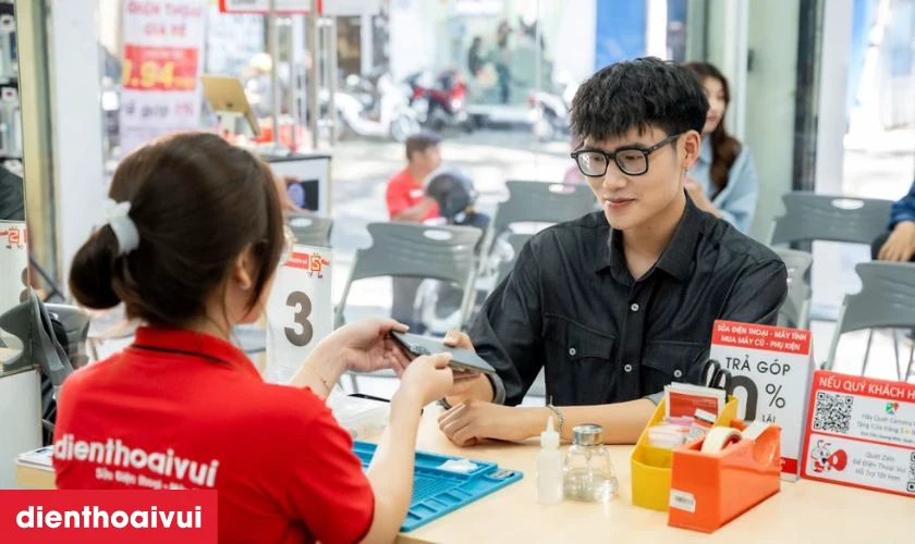Điện Thoại Vui là địa chỉ mua iPhone 16 Plus 256GB - Cũ xước cấn uy tín nhất