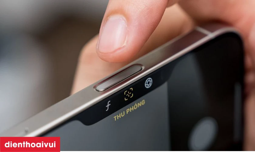 N&uacute;t Camera Control tiện lợi