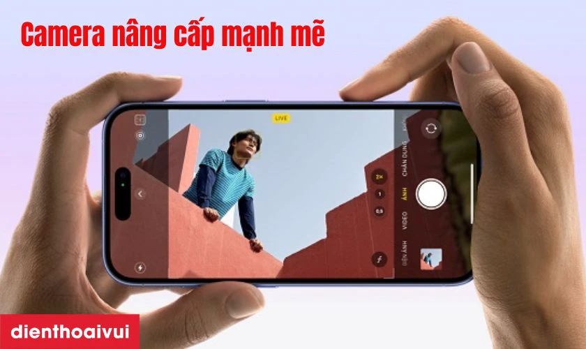 Camera n&acirc;ng cấp mạnh với t&iacute;nh năng quay phim chất lượng