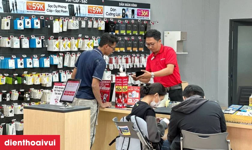 Mua iPhone 16 Pro Max 1TB Cũ trầy xước gi&aacute; tốt tại Điện Thoại Vui