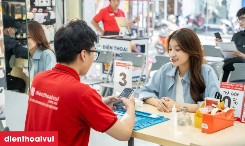 Mua iPhone 16 Pro Max 512GB - Cũ trầy xước gi&aacute; tốt chốt ngay tại Điện Thoại Vui