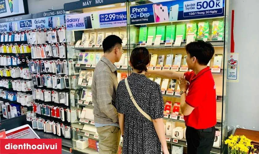 V&igrave; sao n&ecirc;n chọn mua iPhone 17 Pro Max 256GB 2 SIM cũ tại Điện Thoại Vui