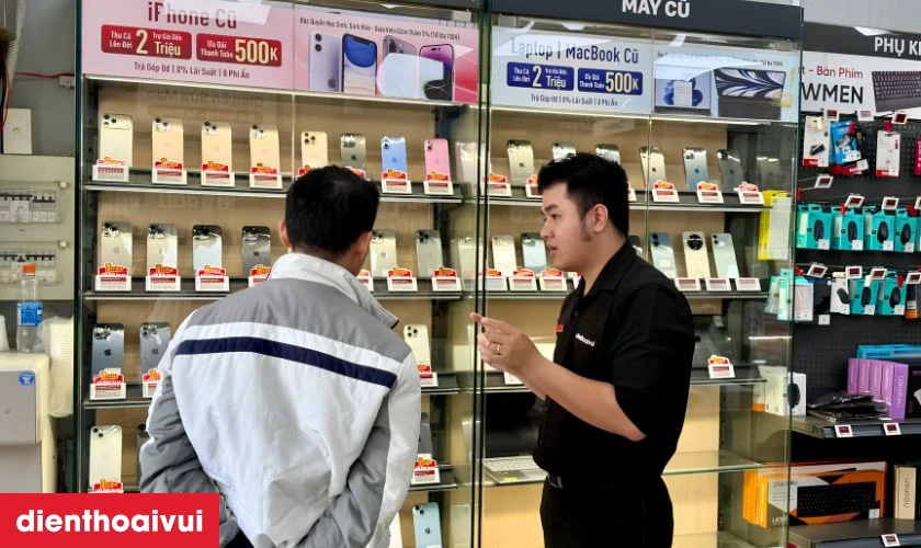 Mua iPhone 18 cũ giá rẻ, uy tín ở đâu?