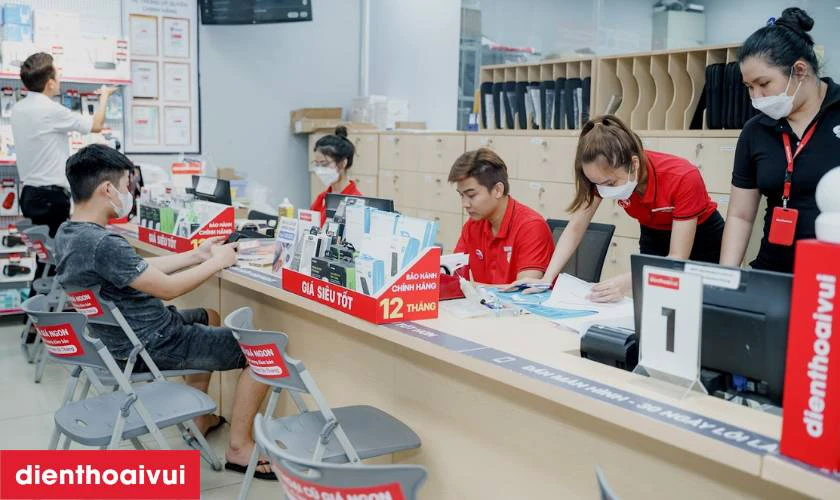 Mua h&agrave;ng iPhone 6 64GB Ch&iacute;nh h&atilde;ng - Đ&atilde; k&iacute;ch hoạt tại Điện Thoại Vui&nbsp;