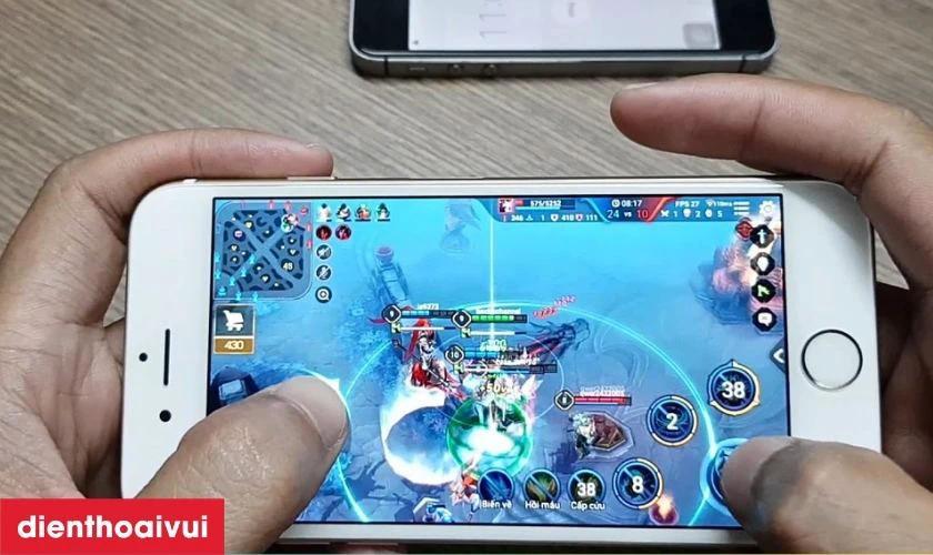 Hoạt động mượt m&agrave;, hiệu năng tốt