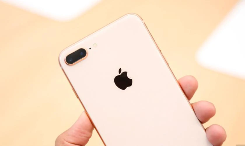So sánh tốc độ 4G trên iPhone 8 Plus với 5G