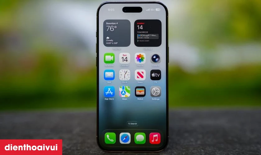 M&agrave;n h&igrave;nh OLED Super Retina XDR, tần số qu&eacute;t 120Hz mượt m&agrave;