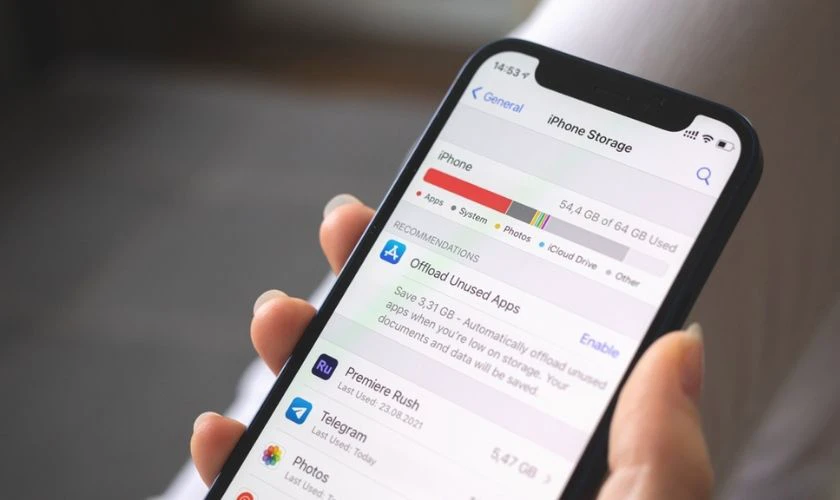 Giải phóng dung lượng khi iPhone bị đơ cảm ứng
