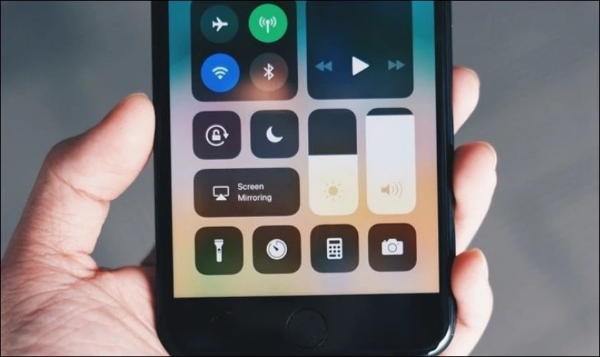 Tại sao phải biết iPhone có chia sẻ Wi-Fi được không?
