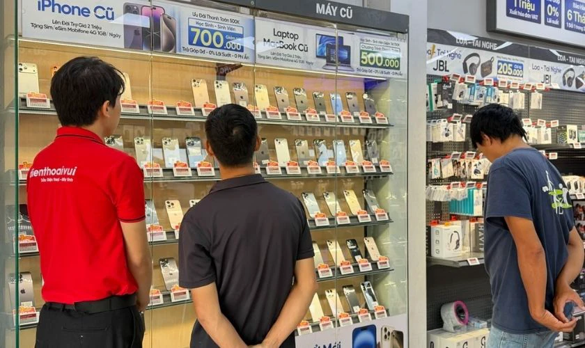 Mua iPhone cũ cho học sinh sinh viên ở đâu?