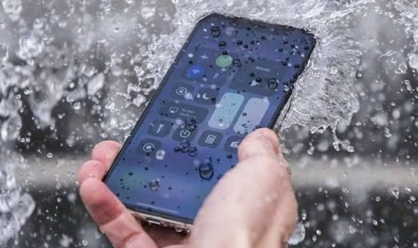 Nhược điểm của iPhone Like New 99 là gì