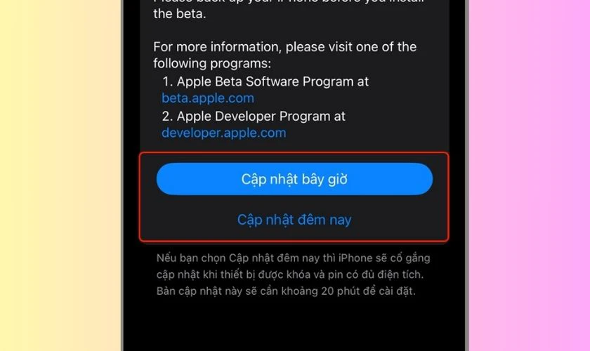 Cập nhật iPhone lên phiên bản iOS mới nhất khi pin không sạc được