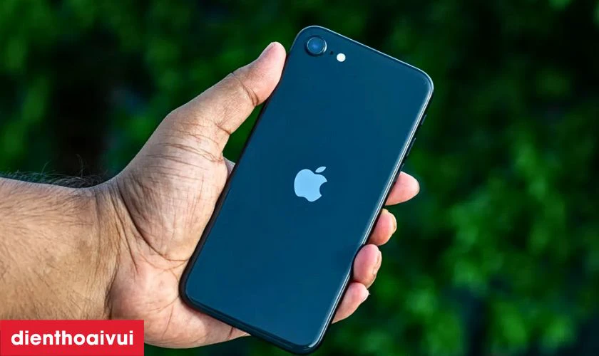 Những điểm nổi bật tr&ecirc;n iPhone SE 2020 128GB