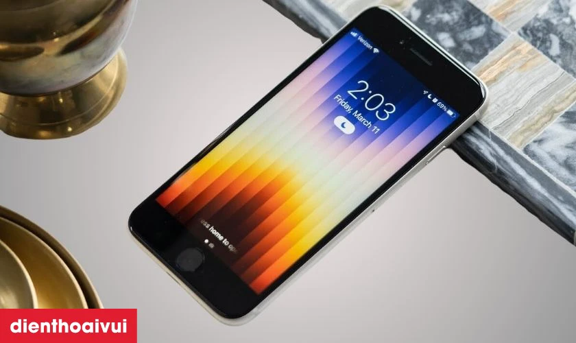 M&agrave;n h&igrave;nh LCD cho dải m&agrave;u sinh động&nbsp;