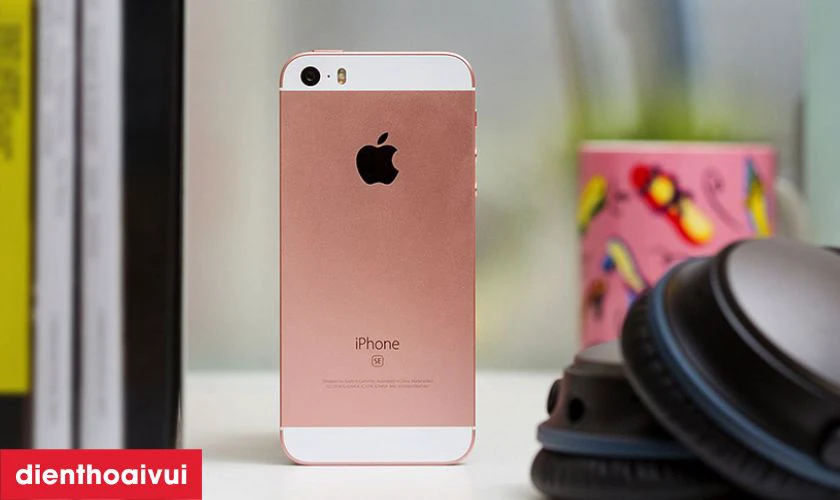 Những điều cần biết trước khi mua iPhone SE cũ