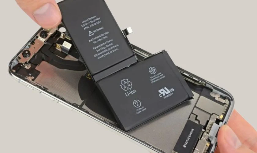 Thay pin iPhone khi pin bị hư hỏng