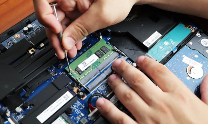 Nguyên nhân tại sao laptop không khởi động được