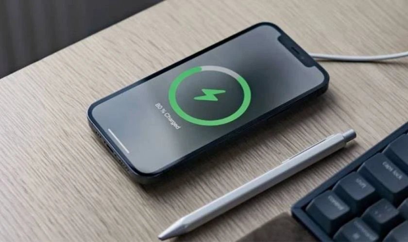 Cách hạn chế chai pin iPhone 13
