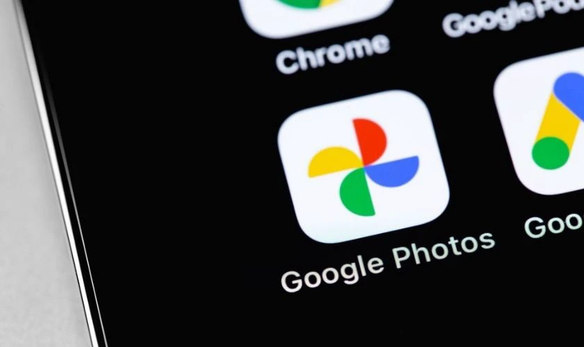 Sử dụng Google Photos để kh&ocirc;i phục lại ảnh đ&atilde; x&oacute;a vĩnh viễn tr&ecirc;n OPPO